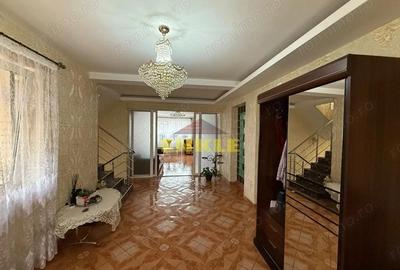 De vanzare Vila situata Ultracentral-425 mp - 6