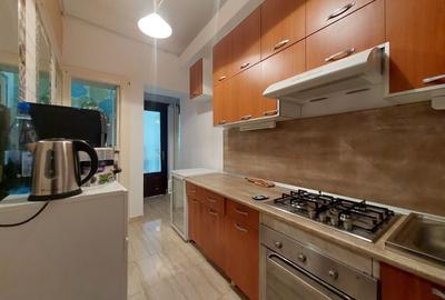 Apartament cu 3 camere semidecomandat, mobilat în Dacia - 8