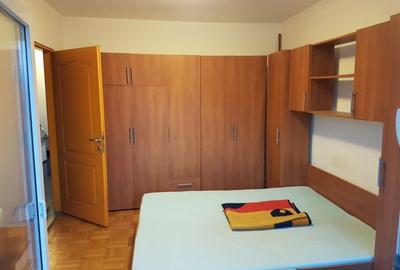 Apartament cu 2 camere semidecomandat în Olimpia-Stadion