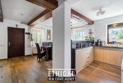 Vila deosebita cu foisor si garaj in statiunea Slanic Prahova. - 13