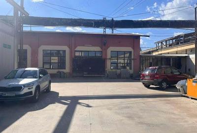 Spațiu comercial, de 600 mp, în Central - 2