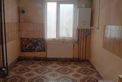 Vanzare apartament 2 camere zona Independen?ei - 1