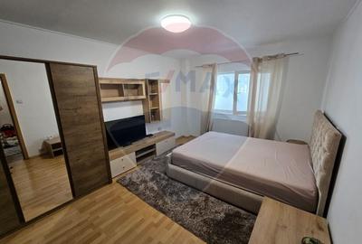 Apartament 2 camere decomandat langa cartier Avantgarden, mobilat