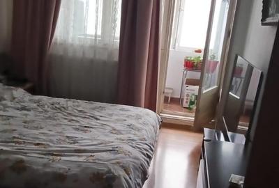Apartament cu 3 camere semidecomandat, mobilat în Dristor - 2