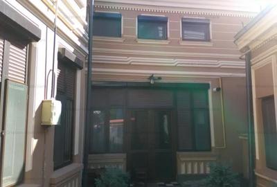 Casă cu 4 camere cu Canalizare în Apollo - 1