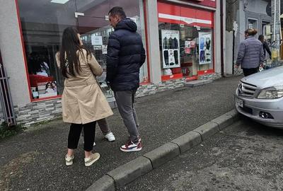 Spa?iu comercial, Pia?a Mircea, Severin - 1