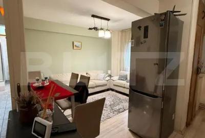 Apartament cu 4 camere decomandat în 9 Mai - 13
