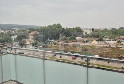 Apartament de vanzare, cu 2 camere mobilat si utilat premium, cartier Maurer - 2