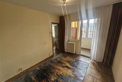 Apartament cu 2 camere nedecomandat în Micro III - 4