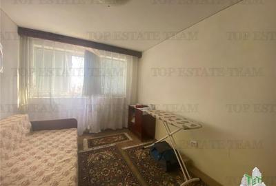 Apartament cu 3 camere decomandat în Abator - 13