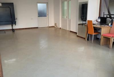 Ofer spre inchiriere birou spa?ios de 45 mp alaturat de spa?iu de depozitare de 65 mp - 2