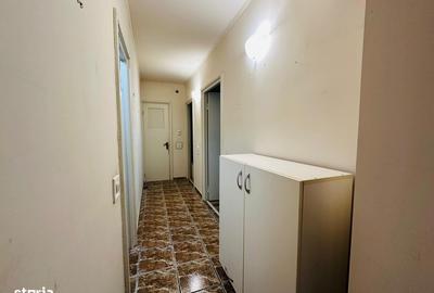 Apartament cu 3 camere decomandat în Doamna Ghica