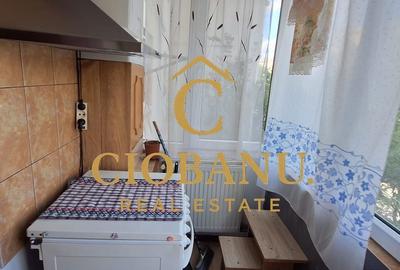 Apartament cu 3 camere decomandat în 1 Mai - 7
