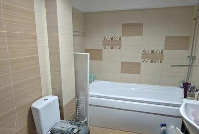 Apartament 2 camere utilat cu loc de parcare inclus 2015 - 2