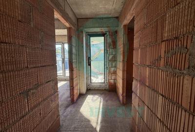 Apartament cu 2 camere semidecomandat în Timpuri Noi - 12