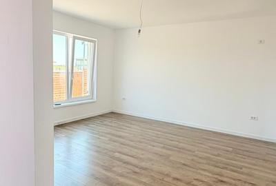 Casă cu 3 camere cu Garaj în Berceni - 8