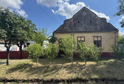 Casa Demolabila Cu Teren 1481 mp In Becicherecu Mic,Vatra Veche,Asfalt,Fs 15m