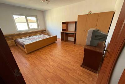 Apartament cu 3 camere decomandat în Central - 4