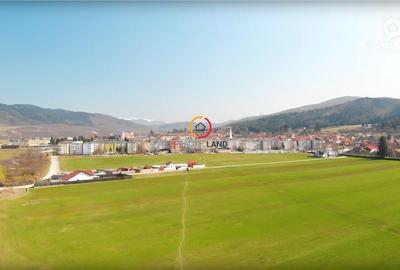 Teren intravilan zona deosebita! - 2