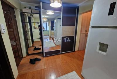 Apartament cu 2 camere decomandat în 9 Mai - 8
