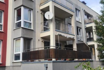 Apartament cu 3 camere decomandat, mobilat în Avantgarden