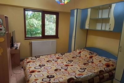 Apartament cu 3 camere decomandat în Central - 2