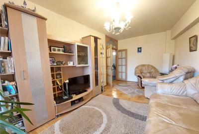 Apartament cu 4 camere decomandat în Transilvaniei - 15