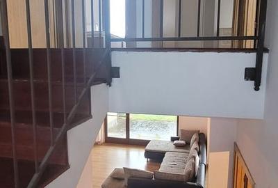 Casă cu 4 camere cu Teren 65 Mp în Central - 4