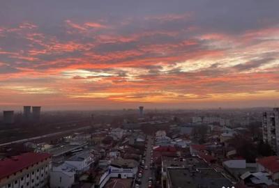 Apartament cu 3 camere decomandat în Central - 11