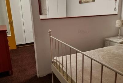 Garsoniera decomandata |  mobilata si utilata |  zona Militari - 3