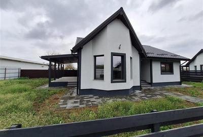 Casă cu 3 camere cu Teren 450 Mp în 9 Mai - 1