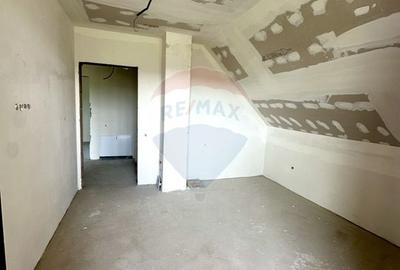 Casă cu 4 camere cu Teren 800 Mp în Gilău - 11