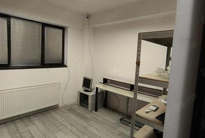 Spațiu comercial, de 105 mp, în 1 Mai - 4