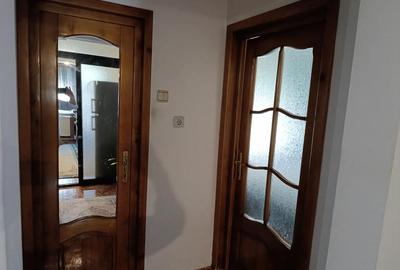 Apartament cu 3 camere decomandat în Central - 8
