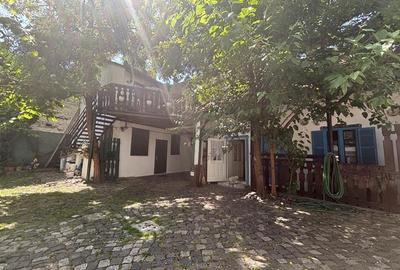 Casă cu 11 camere cu Teren 357 Mp în Cetății - 7