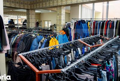 Casă cu 4 camere cu Teren 485 Mp în Piața Centrală - 2