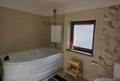 Apartament cu 3 camere decomandat în Peninsula - 29