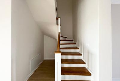 Duplex cu 5 camere cu Canalizare în Moșnița Nouă - 6