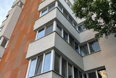 Apartament cu 3 camere decomandat în Decebal - 10