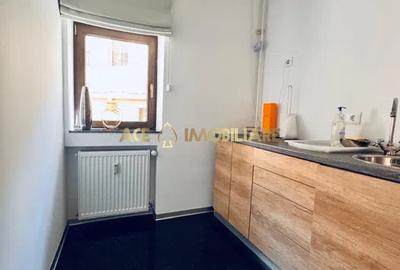 Apartament cu 4 camere decomandat, mobilat în P-ța Romană - 5