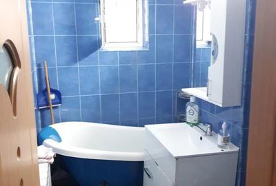 Apartament cu 2 camere în Micro 20 - 2