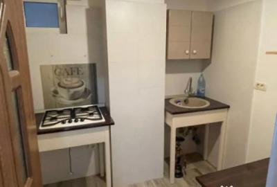 Garsonieră în Km 4 - 1