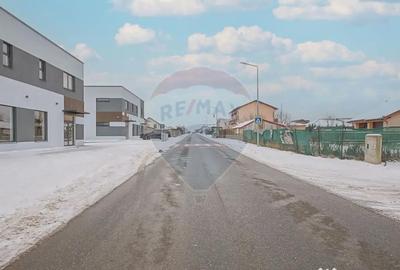 Spațiu comercial, de 320 mp, în Tărlungeni - 1