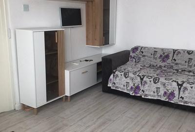 Garsonieră decomandată în Central - 4