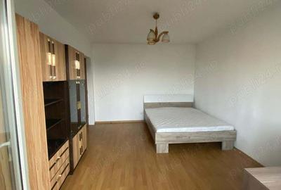 Dau in chirie o camera - 2