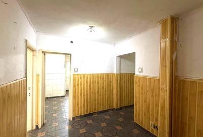 Apartament cu 3 camere decomandat în Letea - 2