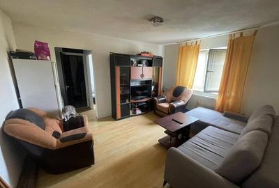 Apartament cu 3 camere semidecomandat, mobilat în Giurgiului - 1