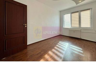 Apartament cu 2 camere decomandat în Dristor - 3