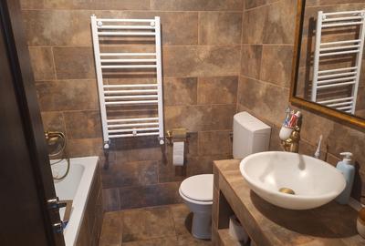 Proprietar Ultracentral 3 camere renovat priveliste superba - 7