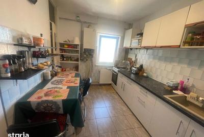 Apartament cu 4 camere în Craiovița Nouă - 5